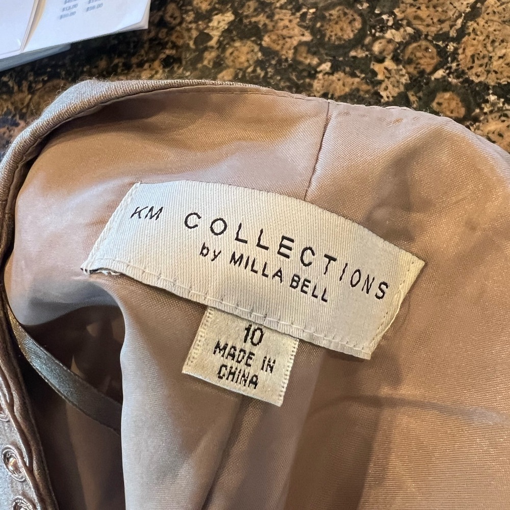 KM collections, ladies, dress jacket, size 10 decorative sleeves and front taupe - Picture 9 of 11
